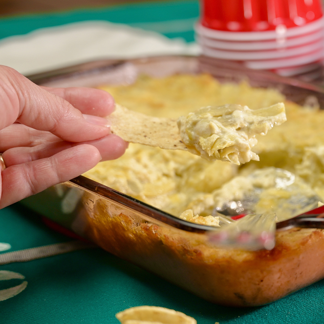 Hot Artichoke Dip with Green Chile & Cheese Los Foodies Magazine