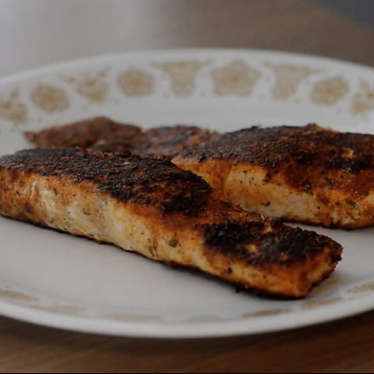 Blackened Salmon with New Mexico Red Chile Powder Recipe
