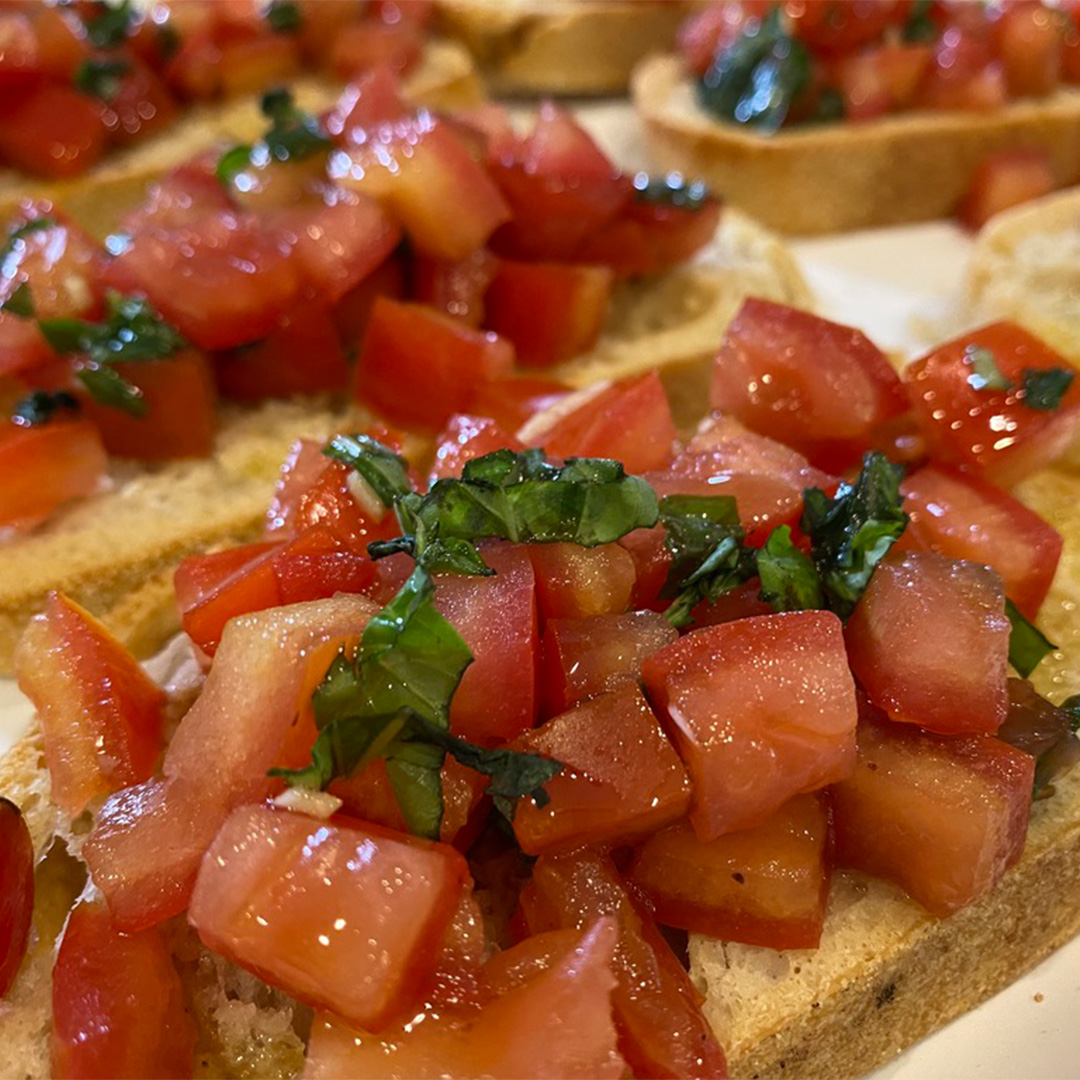 How To Make Bruschetta Recipe - Los Foodies Magazine