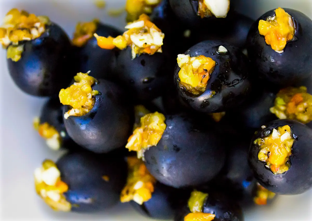 Step by Step Guide of Green Chile Stuffed Olives Recipe