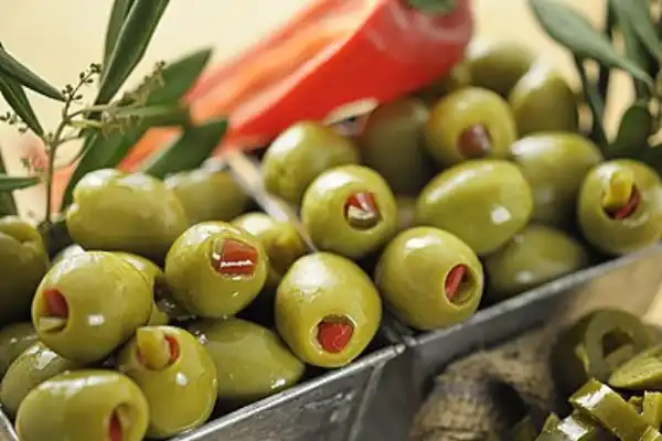 Jalapeño Stuffed Olives